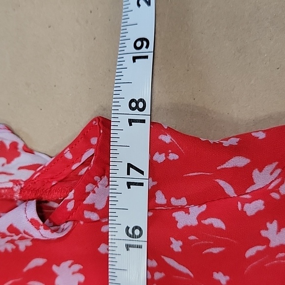 Parker Size S Primrose Combo Blouse, Flutter Sleeve, Gently Used Condition - Picture 8 of 16